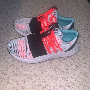 Under Armour shoes, women’s sz 7.5